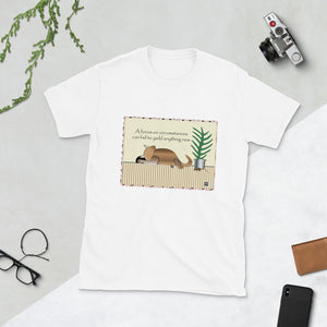 Short sleeve tee featuring a cat illustration , white